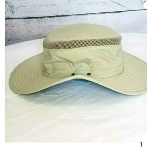 Henschel Hat Traveler Outdoor Adventure Fishing Light Green Unisex Size Medium